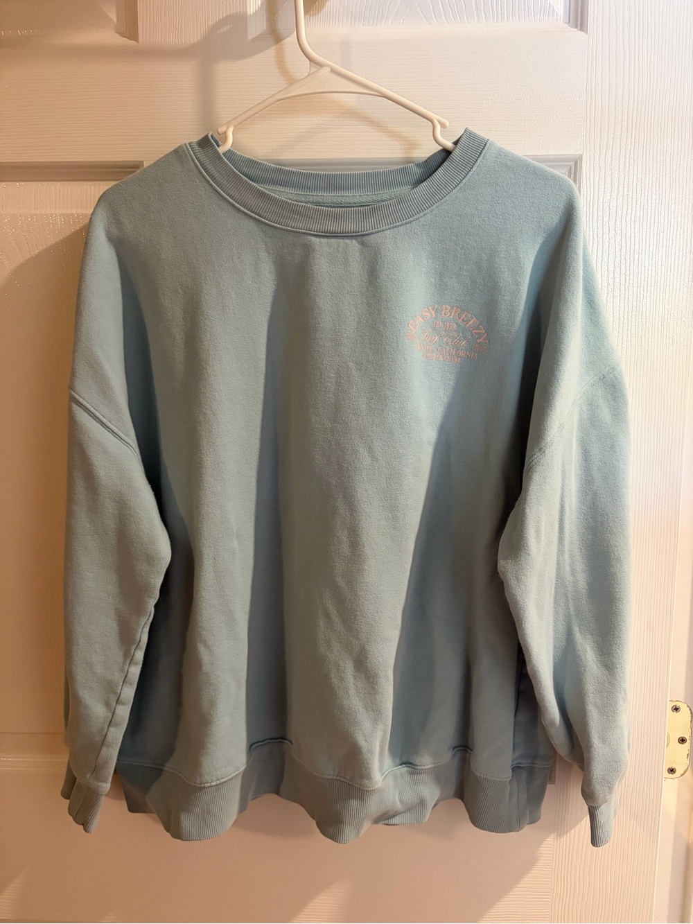 Women’s Old Navy Crewneck Sweatshirt